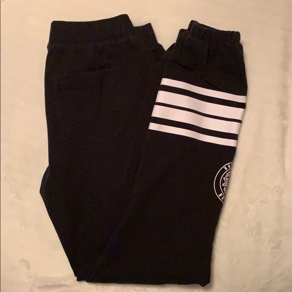 Victoria’s Secret Pink sweatpants